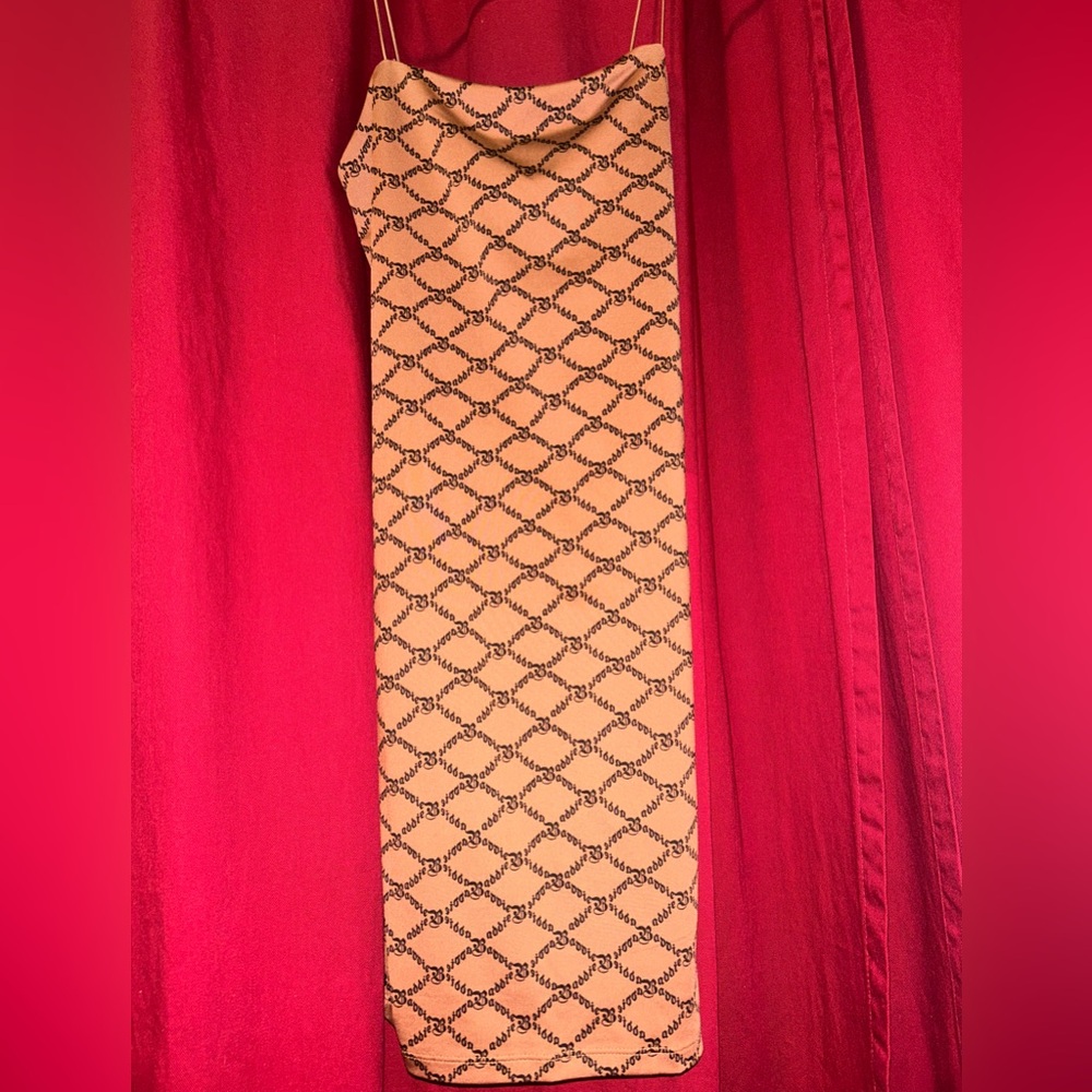 Chic Tan and Black Patterned Slip Dress